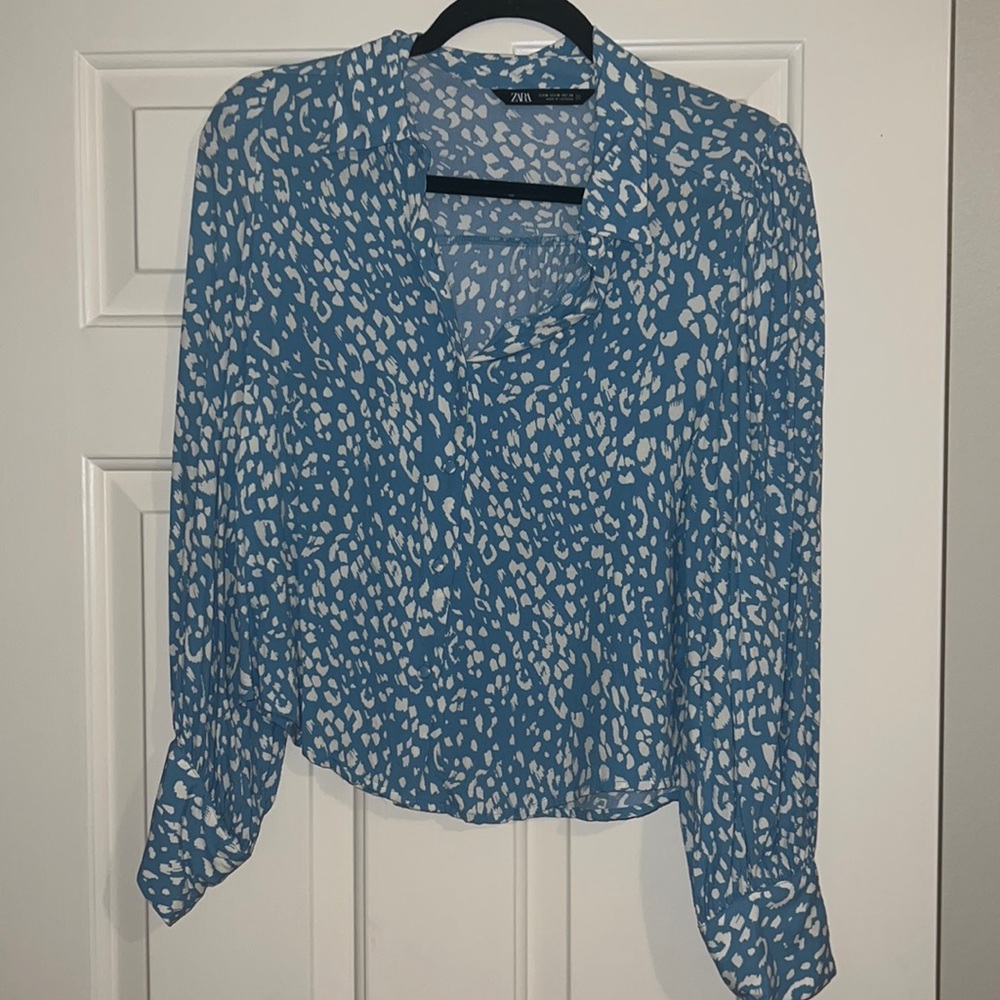 Blue and white Zara long sleeved top